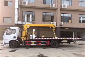 英山附近汽车轮胎更换